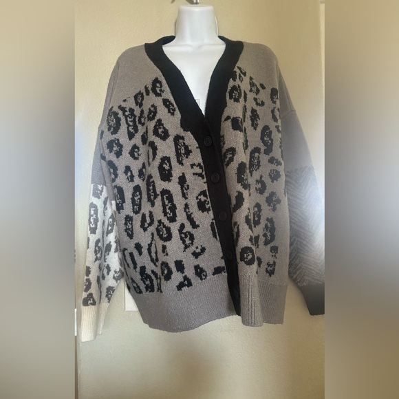 LANE BRYANT Cardigan - Picture 1 of 2